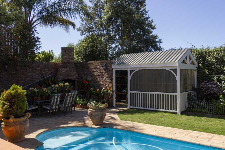 5 Bedroom Property for Sale in Kleinemonde Eastern Cape